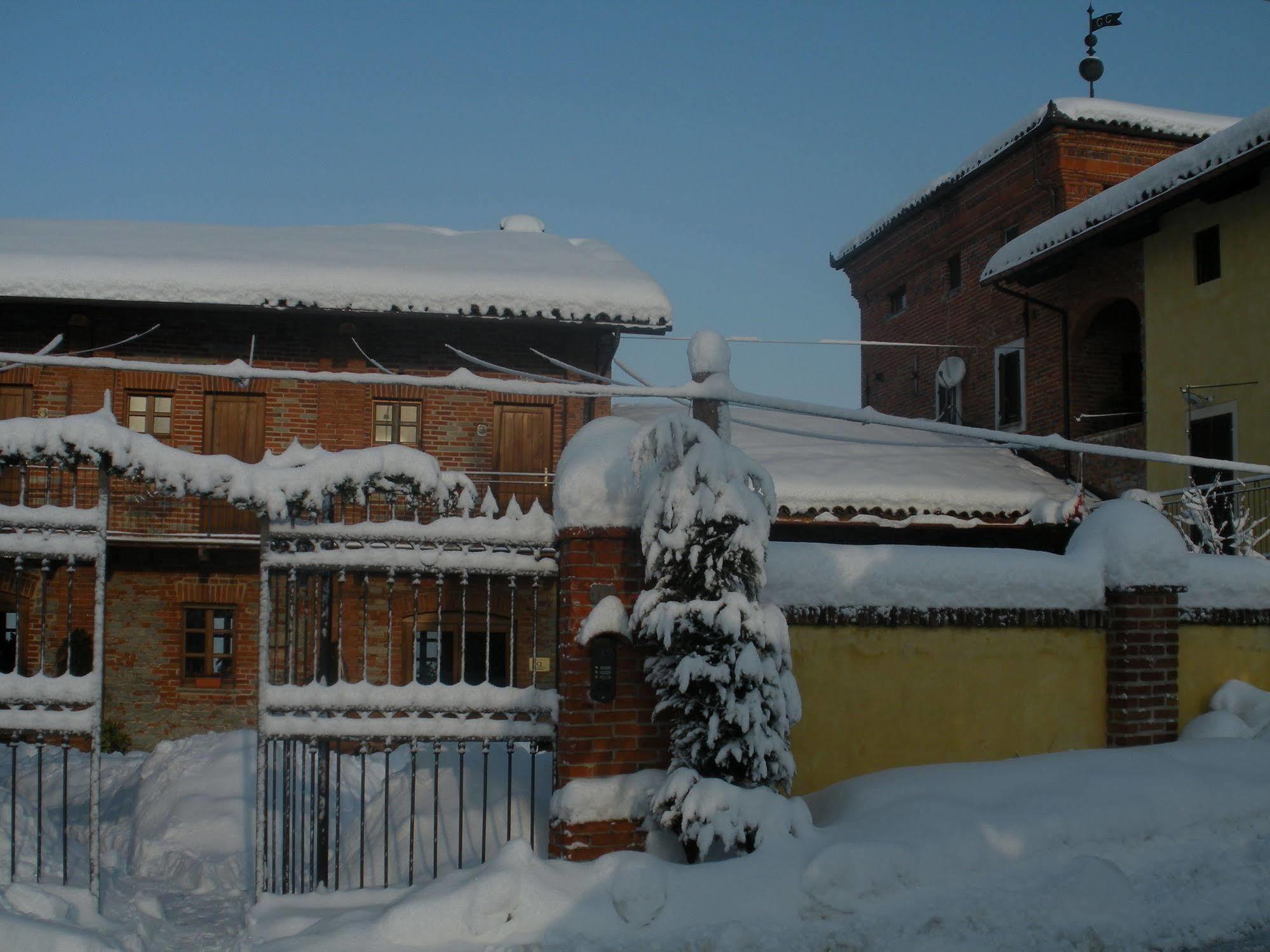 Il Palazzetto Villa Clavesana Eksteriør bilde